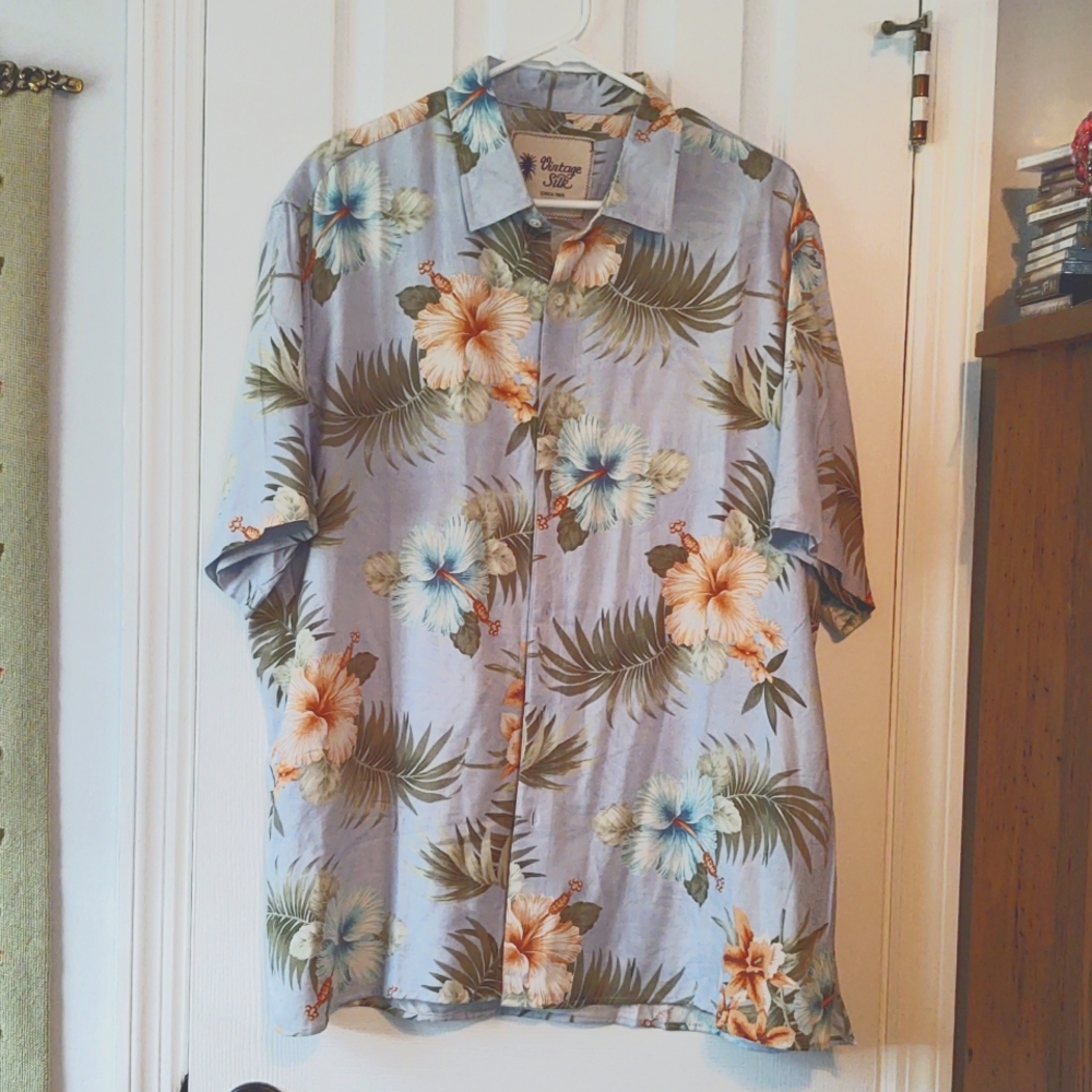Vintage Silk Light Blue Mens Shirt with Hibiscus Flowers Size XL